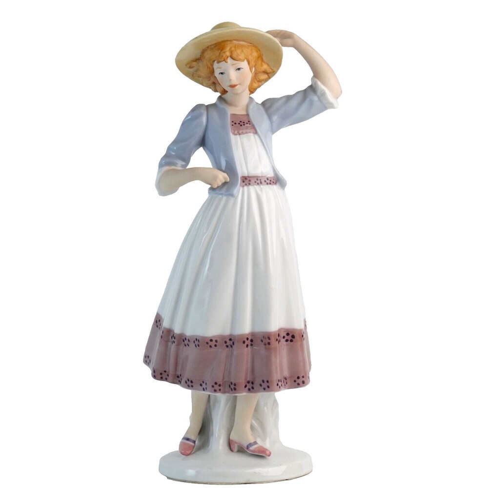 Vtg 1986 Goebel SISSY "Beauty Around the World" Porcelain Figurine 9 1/2" RARE